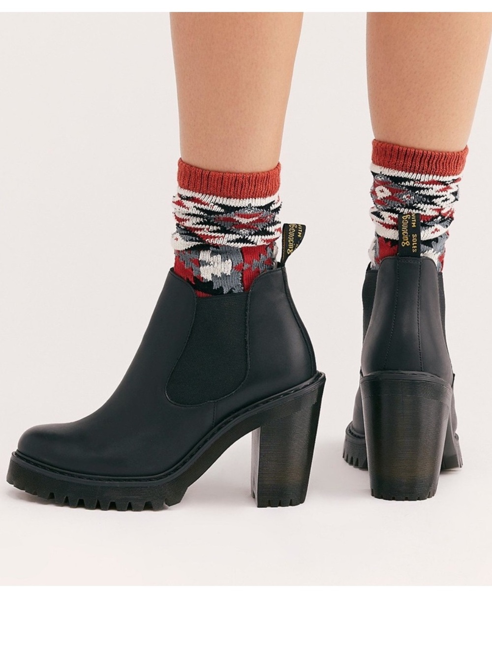 Dr. Martens Hurston black leather heeled Chelsea ankle boots NWOB size 10 womens